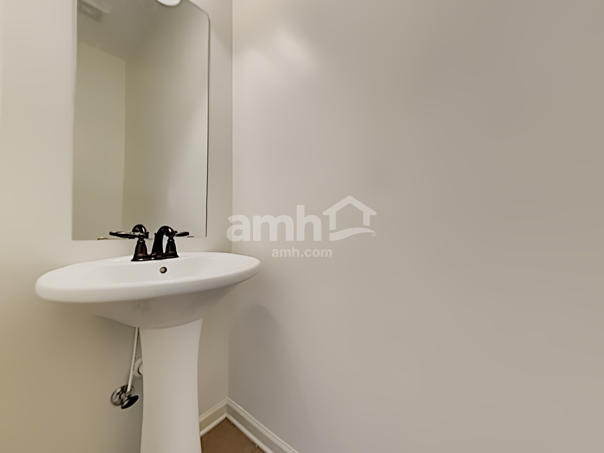 Building Photo - 1050 Kentshire Cv