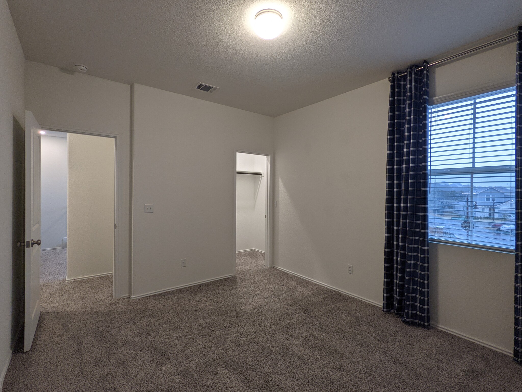 Second Bedroom - 100 Montauk Loop