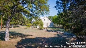 Building Photo - 5470 Fallen Oak Dr