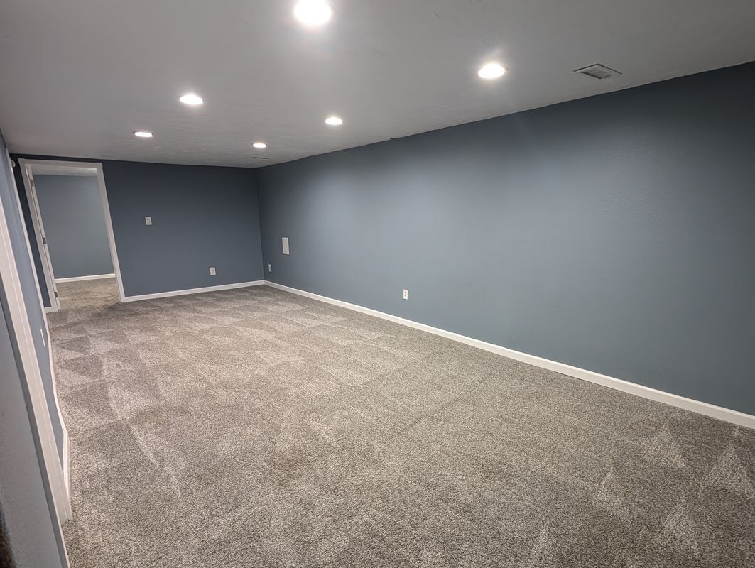 Building Photo - 317 W 930 N