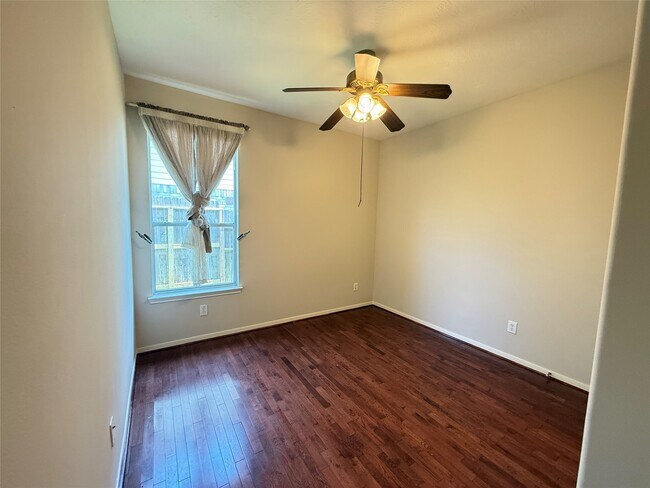Building Photo - 5126 Winterwood Dr