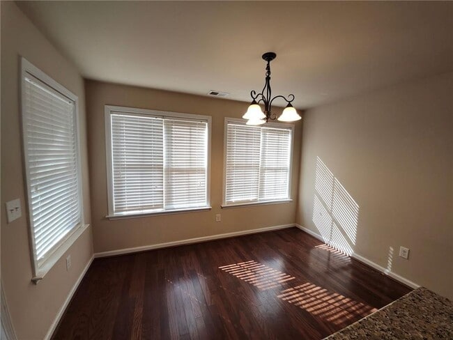 Building Photo - 65 Griggs St SW