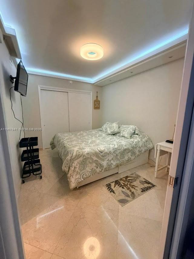 Building Photo - 1830 S Ocean Dr