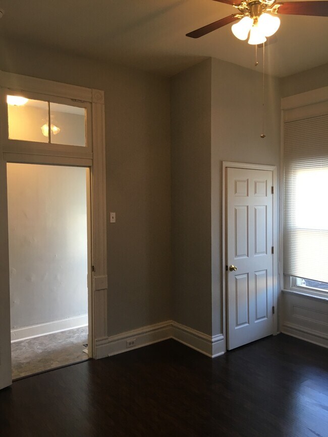 Building Photo - 2710 Armand Pl