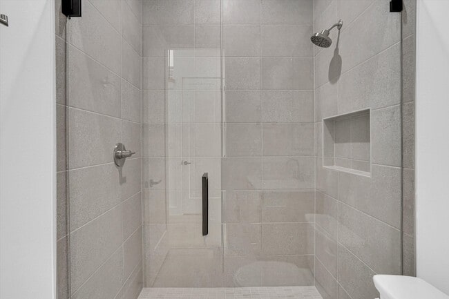 Building Photo - 1703 Nomas St