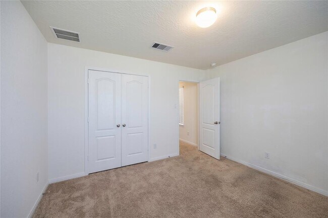 Building Photo - 6021 Diamond Sky Ln