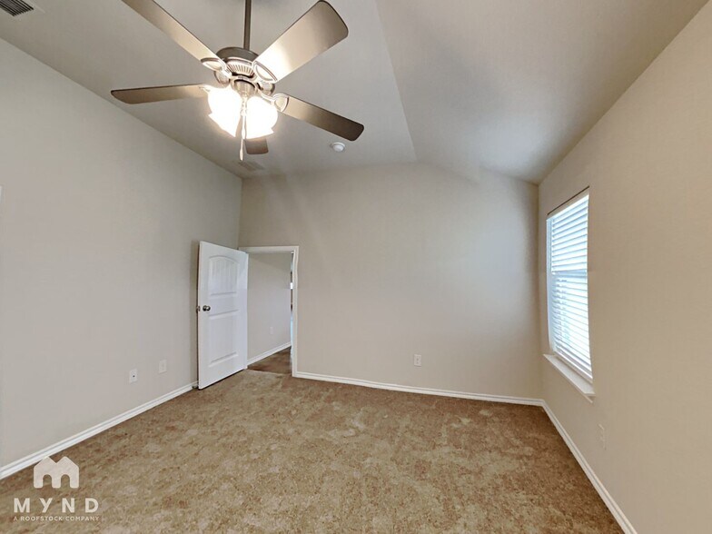 Building Photo - 7201 Mistletoe Trail