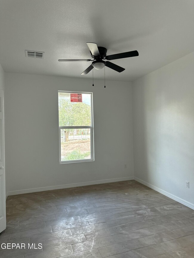 Building Photo - 12742 Acevedo Dr