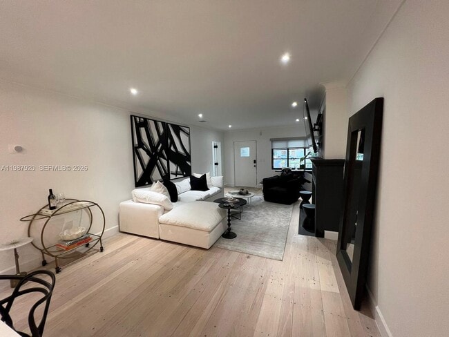 Building Photo - 5173 Alton Rd