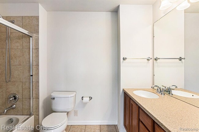 Building Photo - 27999 Middleton Dr