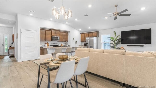 Building Photo - 5208 Manciano St