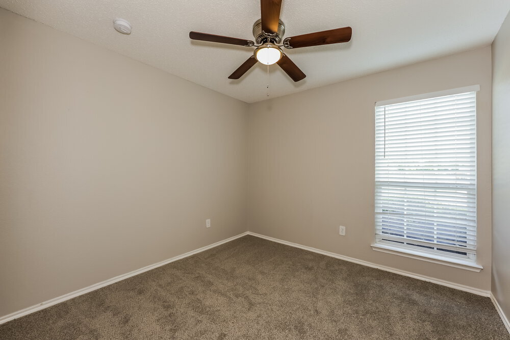 Building Photo - 1711 Venus Dr W