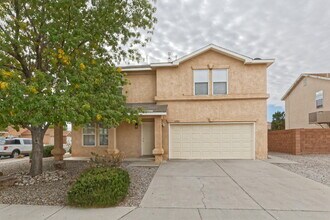 Building Photo - I-40 freeway access nearby. Couple blocks ...