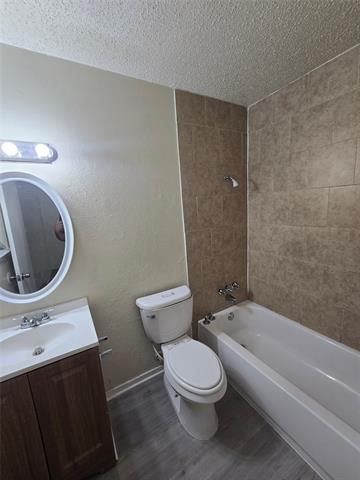 Building Photo - 2325 Avenue B