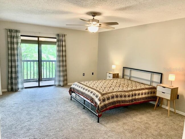 Building Photo - 37 Village Dr