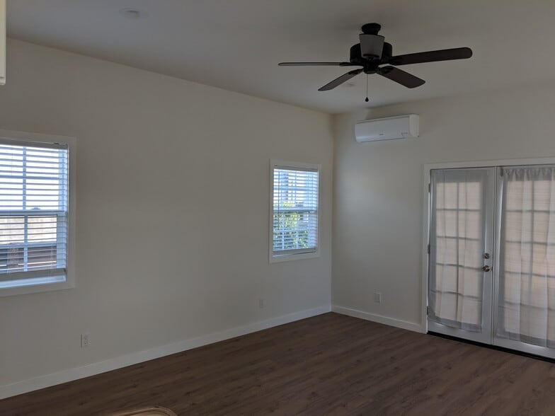 Brand New AC/Heater - 607 N Formosa Ave