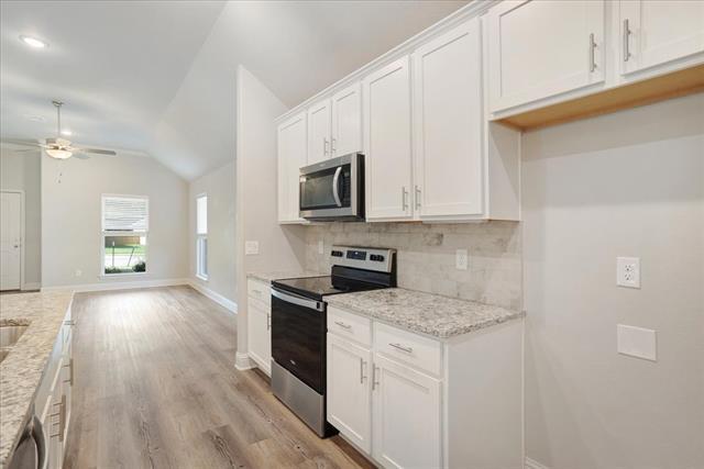 Building Photo - 2111 Wyldewood Wy