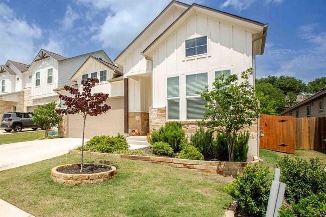 Building Photo - 185 Brooks Ranch Dr