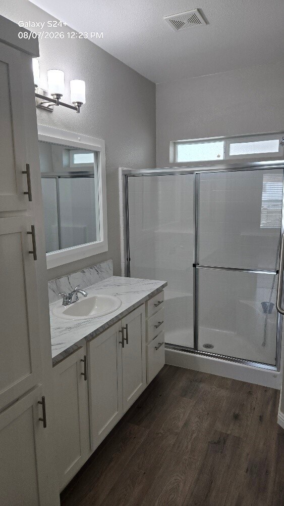 Building Photo - 1361 Shadowglen Way