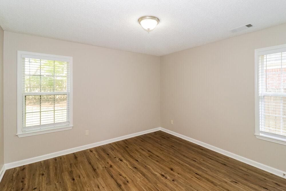 Building Photo - 288 Mayhurst Ln