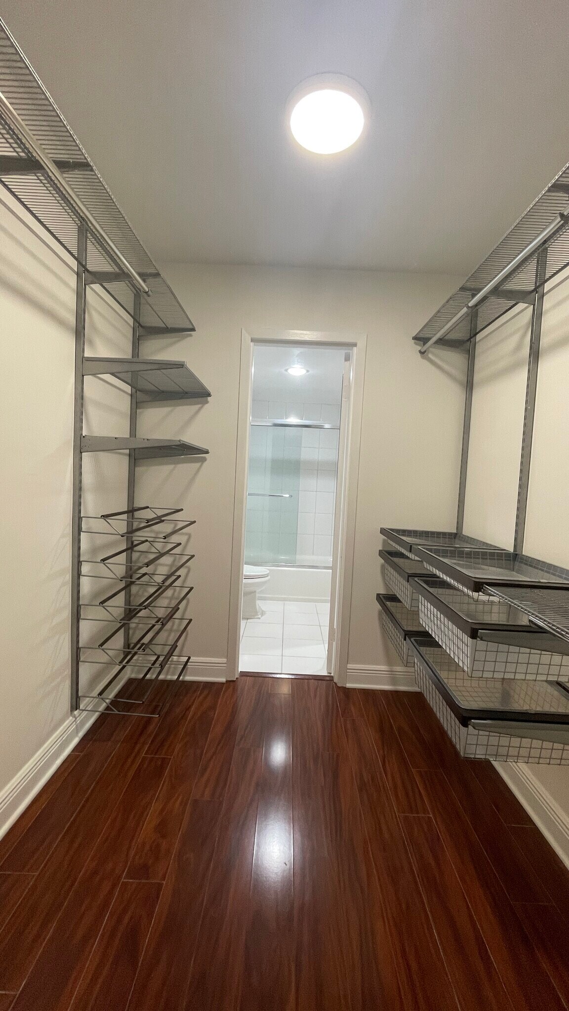 Building Photo - 200 SE 15th Rd