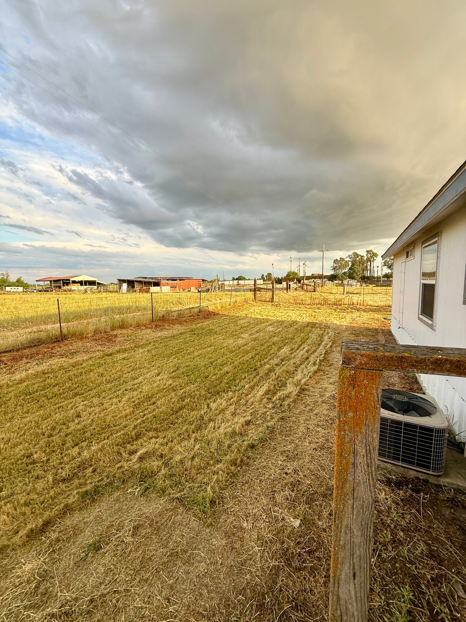 Building Photo - 12884 N Jack Tone Rd