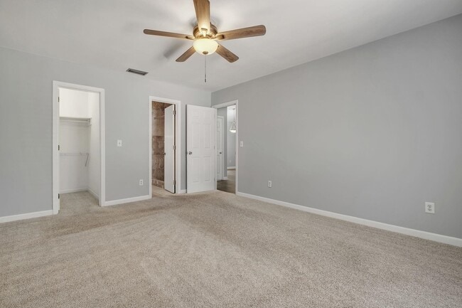 Building Photo - 6708 Chant Trail
