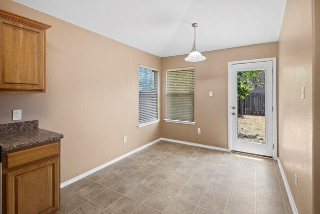 Building Photo - 3201 Wickham Ln