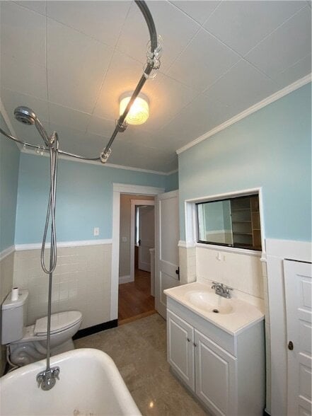 Building Photo - 86 Bluff Ave