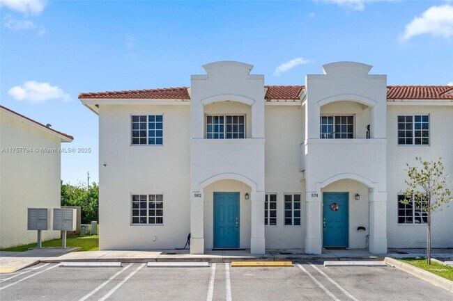 Primary Photo - Franky home FL City
