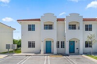 Building Photo - Franky home FL City