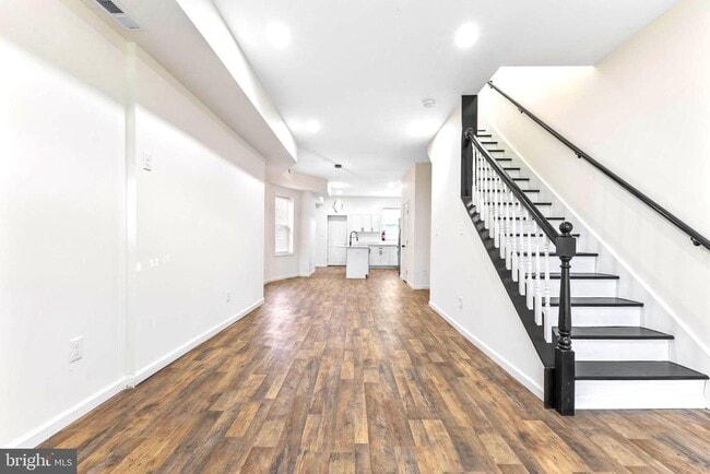 Building Photo - 3324 Edmondson Ave