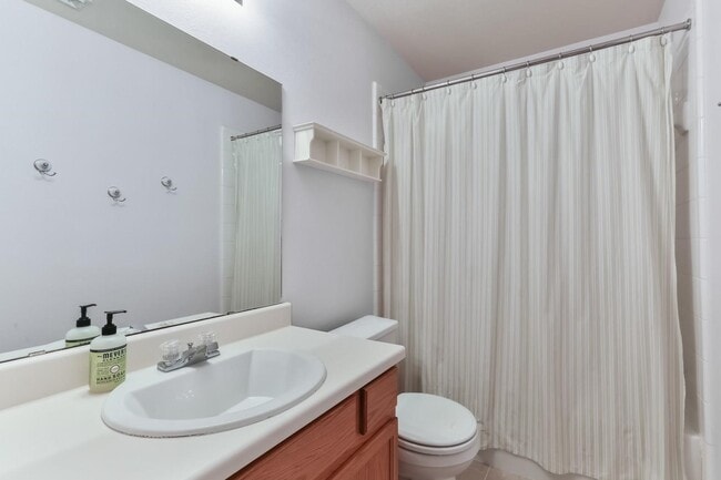 Building Photo - 9215 Dunain Park Ct