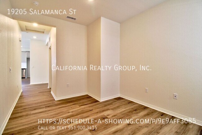 Building Photo - 19205 Salamanca St