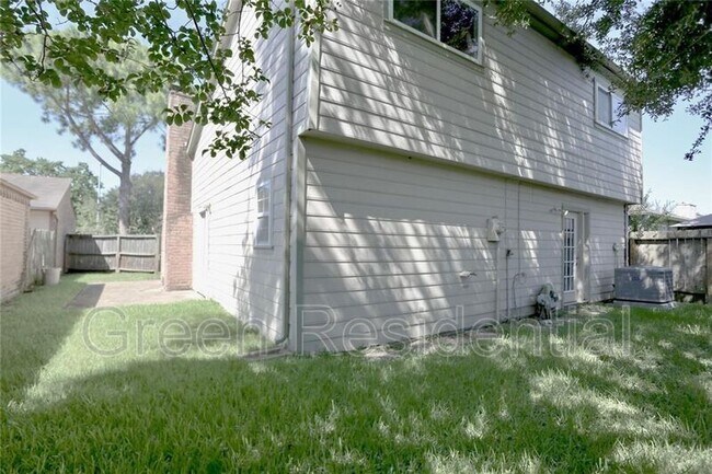 Building Photo - 4243 Yupon Ridge Dr