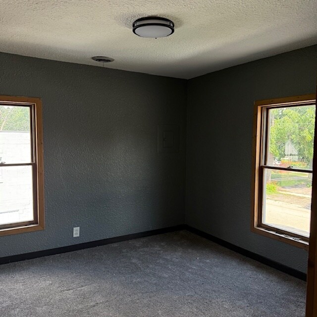 Bedroom - 1304 Blackhawk Blvd