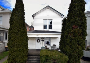 Building Photo - 1837 6th Ave