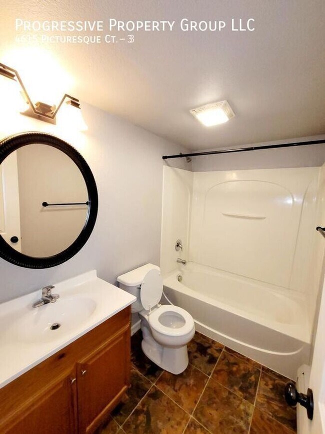 Building Photo - 4615 Picturesque Ct