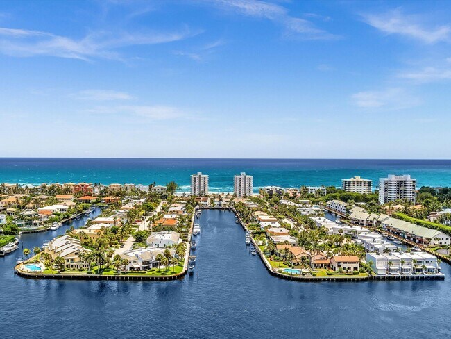 Building Photo - 4505 S Ocean Blvd