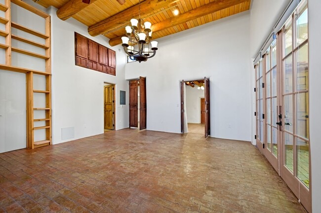 Building Photo - Classic Adobe in the Heart of Santa Fe’s Downtown Railyard District