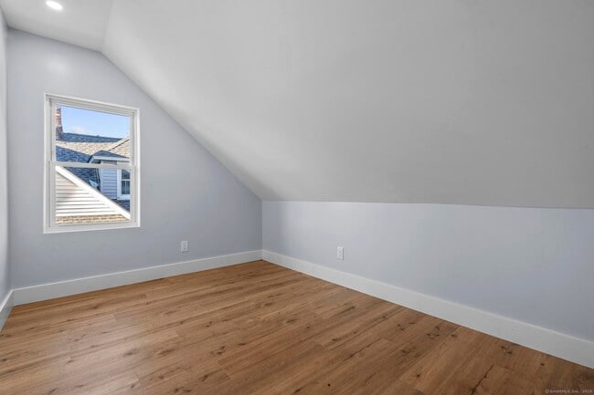 Building Photo - 68 Woodland Ave