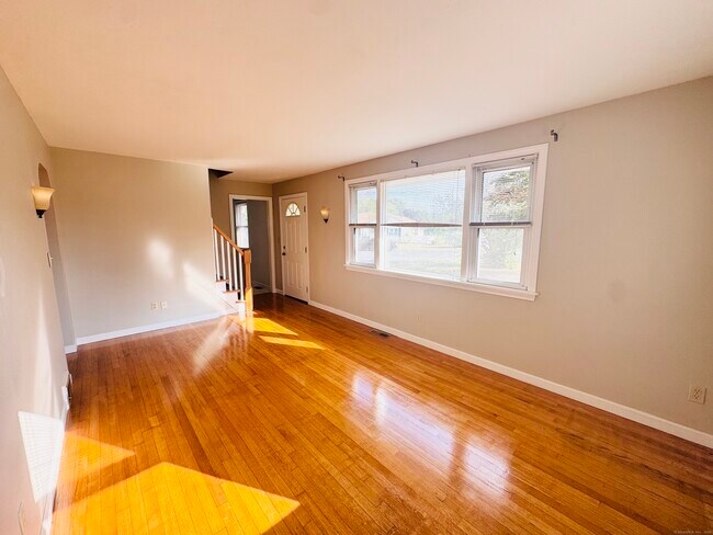 Building Photo - 9 Edgewood Ave