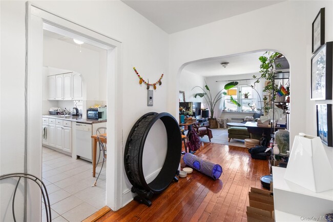 Building Photo - 146 Harrison Ave