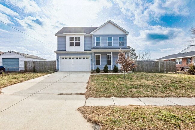 Building Photo - 4 bed/2.5 bath Ready Now- Norfolk