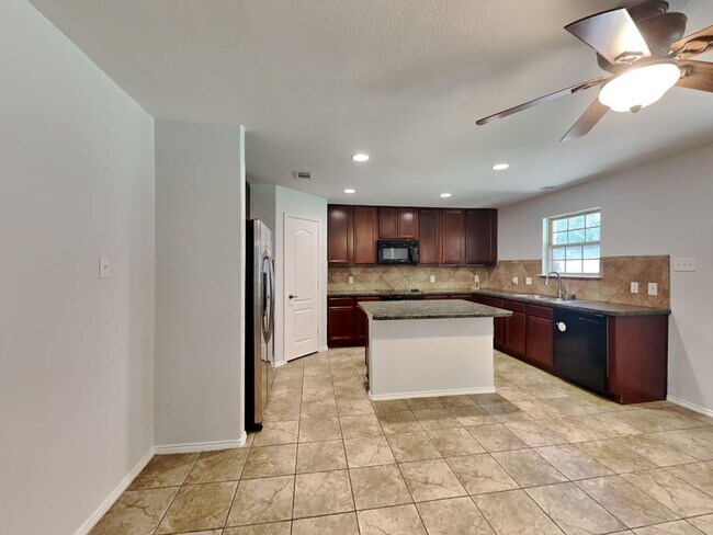 Building Photo - MOVE IN READY NOW IN KELLER ISD!  3 Bedroo...