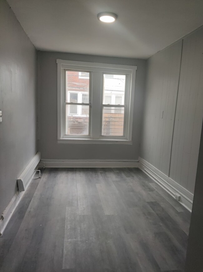 Building Photo - 6069 Allman St