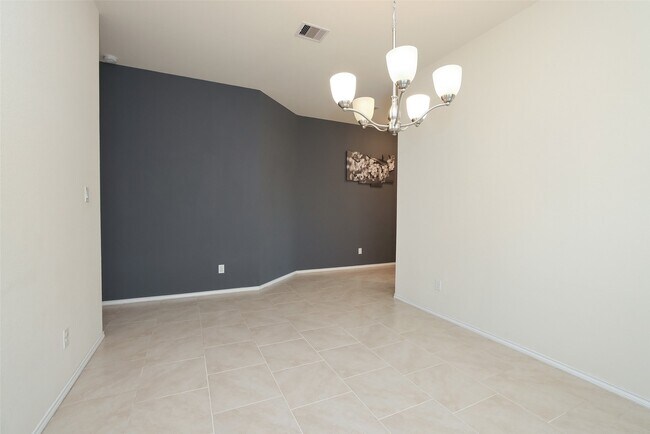 Building Photo - 14022 White Cloud Ln