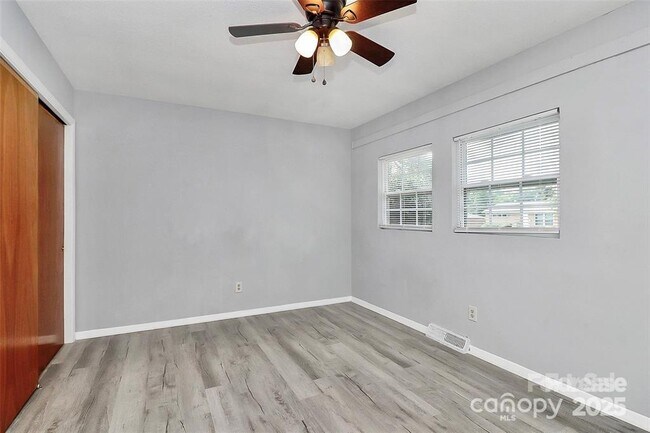 Building Photo - 4709 Americana Ave