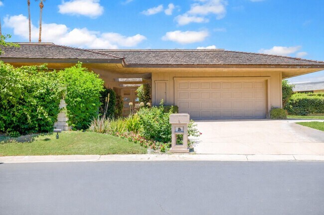Building Photo - 10 Colgate Dr