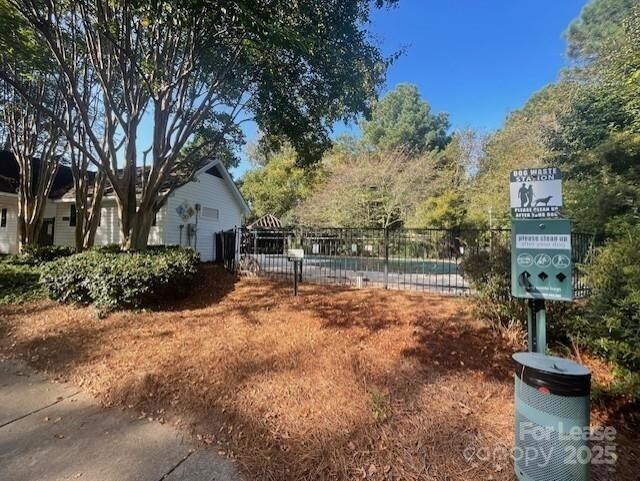 Building Photo - 12315 Bluestem Ln